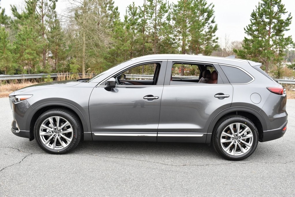 Mazda cx 9 signature